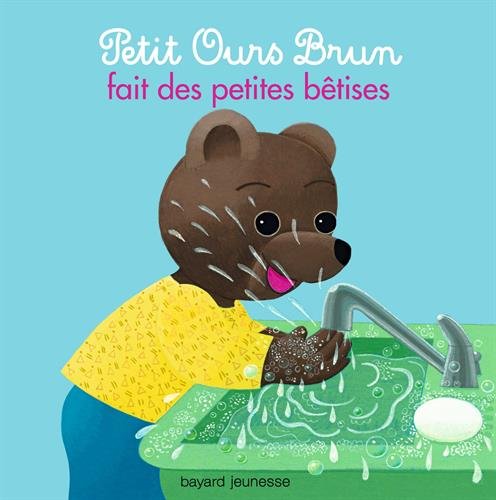 Petit Ours brun fait des petites bêtises