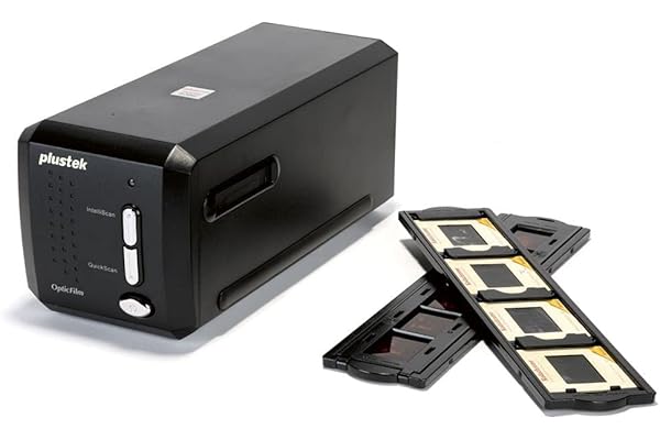 Plustek OpticFilm 8200i AI - Scanner de Films et Diapositives 35mm. SilverFast AI Studio 8 + IT8, 7200 dpi, Support Mac&PC