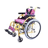 Abnehmbare oder wegschwenkbare Fußstützen bieten gepolsterte Armlehnen zusätzlichen Komfort im Stuhl.