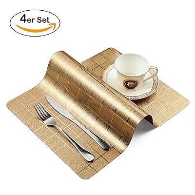 NHEIMA Lot de 4 Sets de Table Napperon Tressés en PVC et Polyester 45cm x30cm Salle à Manger Restaurant Décoration de table Art de cuisine (Or, PVC)