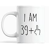 Tazza ideale come regalo divertente per 40° compleanno, per donne e uomini che compiono 40 anni, per festeggiamento ironico