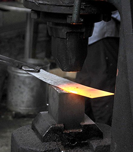 TokioKitchenWare Nakiri Hackmesser mit Stahlgriff, handgeschmiedet - 3