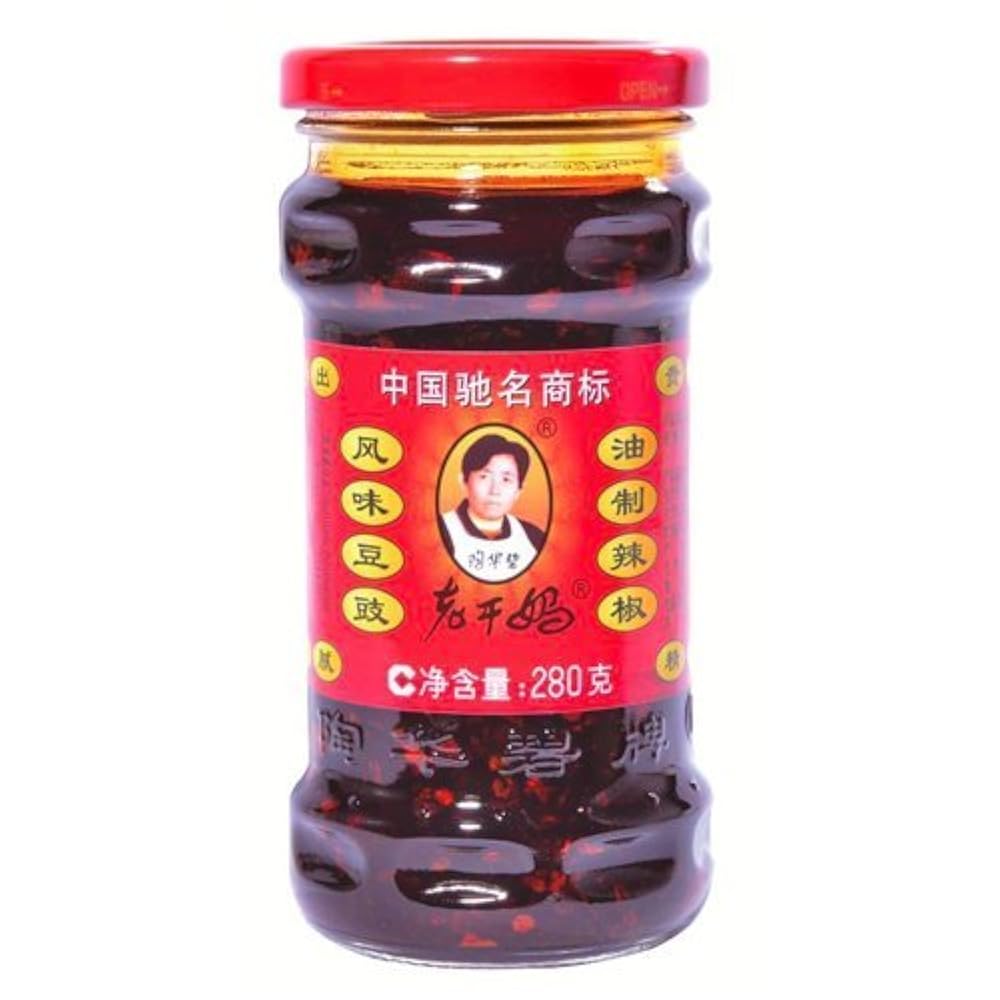 Японский соус киккоман. Черный соус. Соевый соус амой. Паста из соевых бобов. Соус lao gan ma.