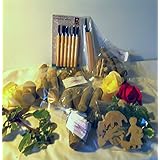 Schnitzen Sie mit Treibholz und Figuren aus Lindenholz