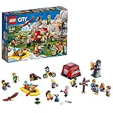 Enthält ein Mountainbike, ein Schlauchboot, ein Zelt zum Aufklappen, eine Bergwand und einen Wegweiser