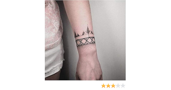 Tatouages Temporaires Bracelet Motifs Geometrique Tour De Poignet Pour Homme Et Femme Tatouage Ephemere Avant Bras Poignet Jambe Mollet Nuque 10 5 X 6 Cm Amazon Fr Beaute Et Parfum