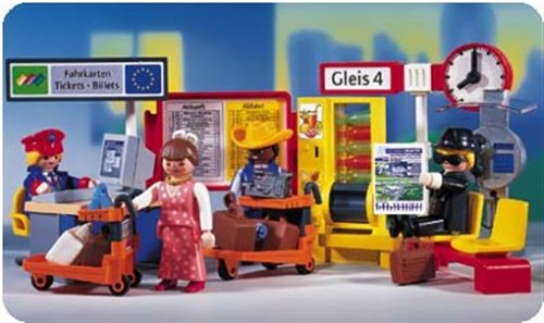 Preisvergleich Produktbild PLAYMOBIL 4303 - Bahnhofseinrichtung