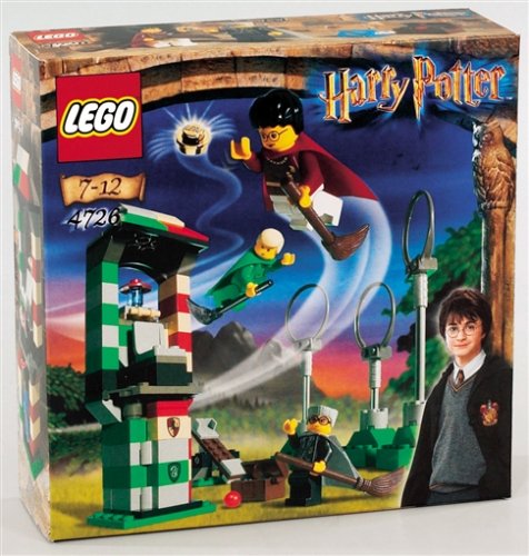 Preisvergleich Produktbild LEGO Harry Potter 4726 - Quidditch Training