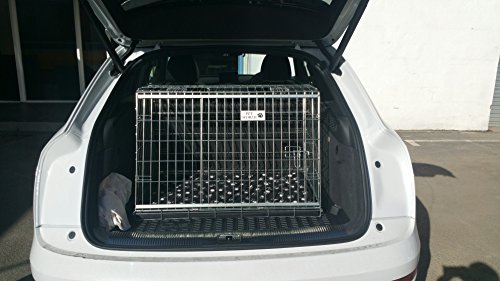 Audi-Q3-Car-Dog-Cage