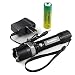 Produktbild Hirolan Taktisch Polizei SWAT Schwer Pflicht 3W LED Wiederaufladbar Taschenlampe + 18650 + Ladegerät Handheld LED Taschenlampe für Outdoor Sports Fahrradfahren und Notfälle (Schwarz)