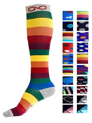 Infinity Calcetines de compresión (1 par) para hombres y mujeres (Rainbow Stripes, S/M)