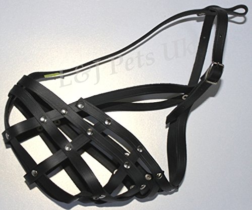 Light-leather-Dog-Muzzle-for-English-Bulldog-and-Other-dogs-with-short-snout