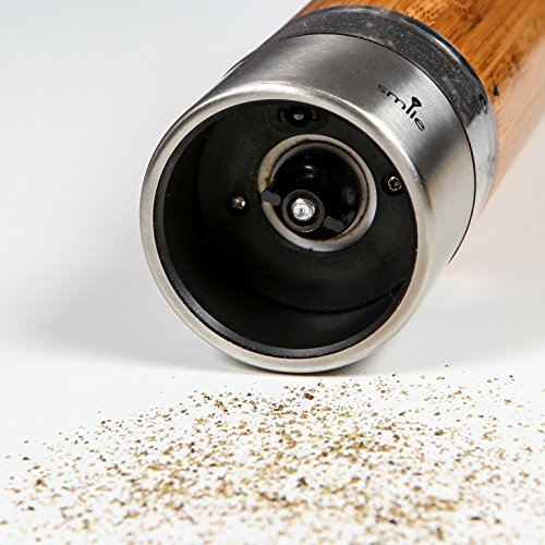 Elektrische Pfeffermühle mit edlem Bambusgehäuse, Keramikmahlwerk und LED Beleuchtung, Gewürzmühle Bambus batteriebetrieben - 5