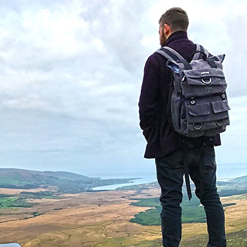 Evecase Grand Sac    Dos avec Housse de la Pluie pour Appareil Photo Cam  ra DSLR  Canon  Nikon etc  et Odinateur Portable Tablette jusqu      14 Pouces  Cloisons Amovibles  Pratique    Photographe-Gris