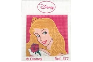 HABERDASHERY ONLINE Kit Medio Punto con Dibujos de Disney - La Bella Durmiente. Punto de Cruz manualidad DIY para niños, Incluye cañamazo e Hilos de Colores según Estampado. Lienzo de 18 x 15 cm.