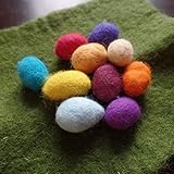 10 Ostereier, handgefilzt, unsortiert bunt ca 3 cm groß