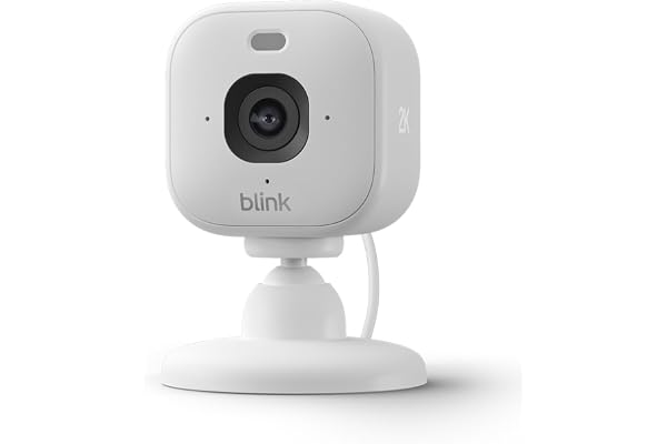 Caméra Mini 2K+ Blink (nouvelle génération) | Caméra de surveillance à domicile sur secteur avec résolution vidéo 2K, zoom 4x, vision nocturne couleur | Fonctionne avec Alexa | 1 caméra – Blanc