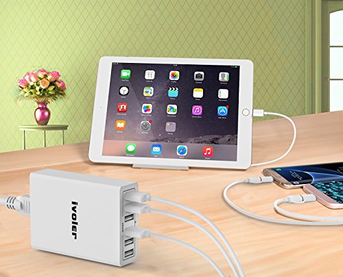 iVoler Caricabatterie USB da Muro 6 Porte 60W (5V/12A Max, 2.4A Max per Porta), Caricatore USB da Tavolo 6 Porte, Alimentatore multi-porta con Tecnologia Qsmart per iPhone, iPad, Samsung Galaxy, Huawei,ASUS, LG, HTC, Sony,Motorola,Tablet, Smartphone e gli altri dispositivi USB. [Incluso un Cavo iPhone (1m) & Cavo Micro USB (1m)] (Bianco)
