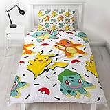 Pokémon Housse de Couette Simple | réversible Deux Face Memphis Parure de lit Amusant avec Pikachu, Carapuce & Salamèche avec taie d'oreiller Assortie, Multicolore, 200 x 135 cm