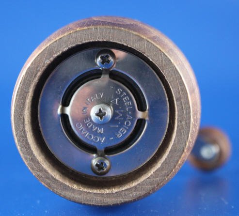 MAAJ® PFEFFERMÜHLE IN FASS-FORM MIT KURBEL BUCHE WALNUSS - 2