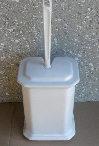Preisvergleich Produktbild Toilettenbürstengarnitur aus Keramik eckig Dekor weiß