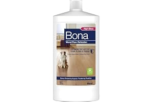 Bona Refresher för Trägolv och Parkett, Återställer Glans och Skydd, 1 L | Fräschar upp matta golvytor, Bruksfärdig formula, Vaxfri, Enkel applicering med mopp, Torkar till en jämn yta