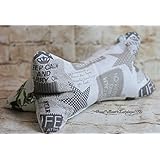 Leseknochen, Zierkissen, Nackenkissen, Tablethalter, Keilkissen