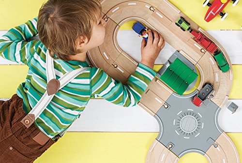 BRIO World - City Road Set