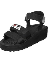 fila con scritta in corsivo