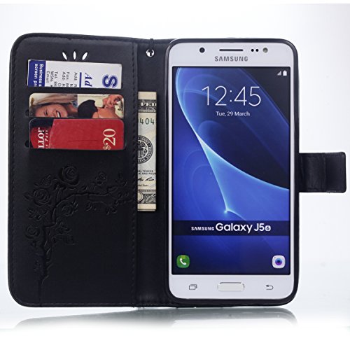 Slynmax Weich Leder Tasche Schutzhülle für Samsung Galaxy J5 (2016) DUOS Smartphone 5,2 Zoll Hülle mit Lanyard Flip Cover Wallet Case Etui Rose Blumen Embossed Design Hand Strap Brieftasche Lederhülle im Bookstyle Ultra Slim Ledertasche Handyhülle Schutz-Hülle Handytasche Shell Schale Klapphülle Rückseite mit Stand Ständer Credit Karten Slot und Magnet Magnetverschluss + 1x Eingabestift Touchstift Stylus - 4