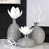 buddhismus kreuz aus Keramik in silber // mit silbernem Vasenhals