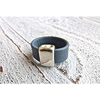 Lederring matt grau blau mit Zamak Element, Geschenk