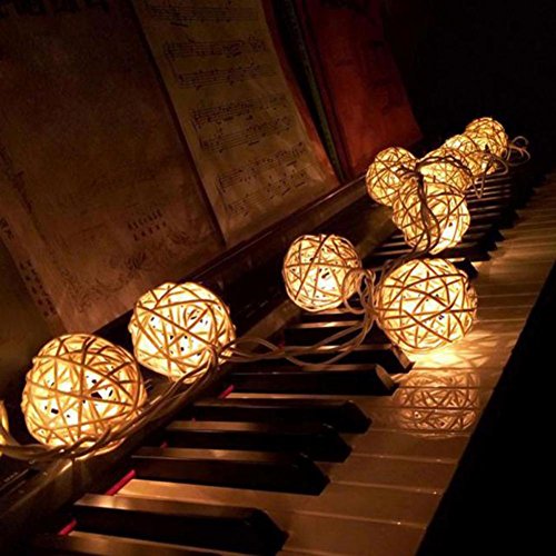 WINWINTOM 10 LED-Farbe Rattan-Kugel-Schnur-feenhafte Lichter für Weihnachtshochzeitsfest Heiß (Beige)