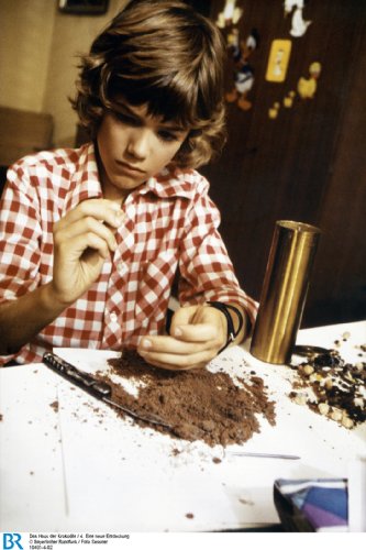 Das Haus Der Krokodile Die Komplette Serie Serie Ahnliche