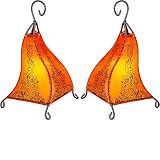 Con nosotros encontrará una amplia selección de lámparas de pie africanas, coloridas o sencillas, con tatuajes de henna o sin tatuar, pequeñas o grandes, como lámpara para sostener, lámpara para la pared, lámpara colgante, lámpara de mesa o de pie.