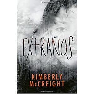 Extranos: (The Outliers-Spanish-Language Edition)
