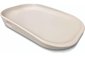 kindsgard Wickelauflage „Skifte“ – Weiche Wickelmatte aus PU mit erhöhtem Rand – Abwaschbar, Hygienisch, Schadstofffrei – 68,5 x 48 cm – Für Wickeltisch, Kommode, Waschmaschine oder Boden (Beige)