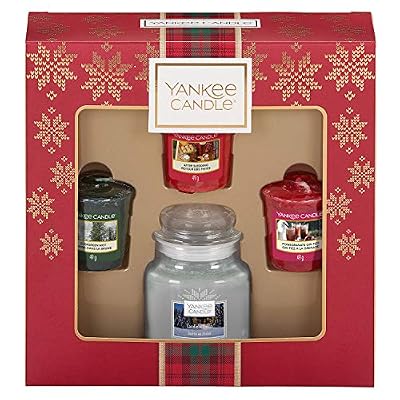Yankee Candle Coffret cadeau Yankee Candle comportant 3 bougies votives parfumées et 1 petite jarre parfumée, collection Alpine Christmas, emballage festif