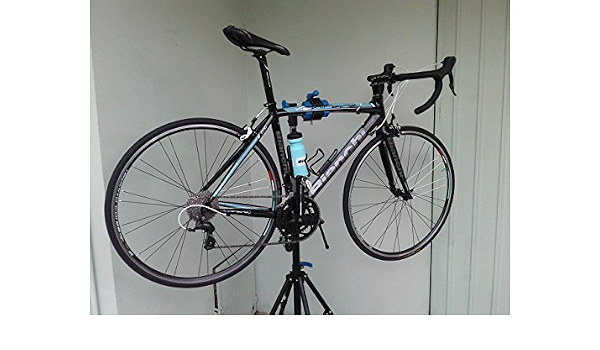Bianchi Bici Via NIRONE 7 (55) : Amazon.it: Sport e tempo libero