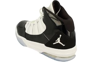 NIKE Men's Max Aura 5 Sneaker, 0 Big Kid