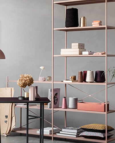 Ferm Living – Vase Hexagon Rosa – pulverbeschichtetes Metall Ø 6,5 Höhe 18 cm - 2