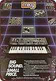 qidushop Moog Synthétiseur de Clavier Vintage Reproduction publicitaire en métal pour décoration de Maison ou Pendaison de crémaillère Cadeau 30 x 45 cm