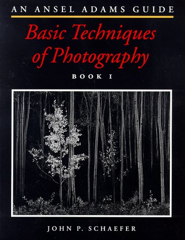 An Ansel Adams Guide: Basic Techniques of Photography livre