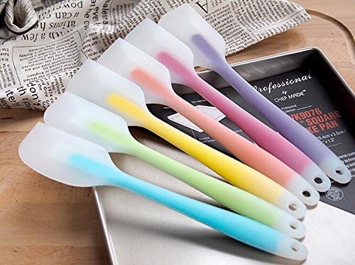 4 PCS Hygienic Solid Silicone Spatula Set, Bestga 100% FDA No BPA Heat Resistant One-piece Kitchen Cooking Utensils Set - Ergonomic Design, Easy Clean, Flexible Non Stick Baking Tool - Red