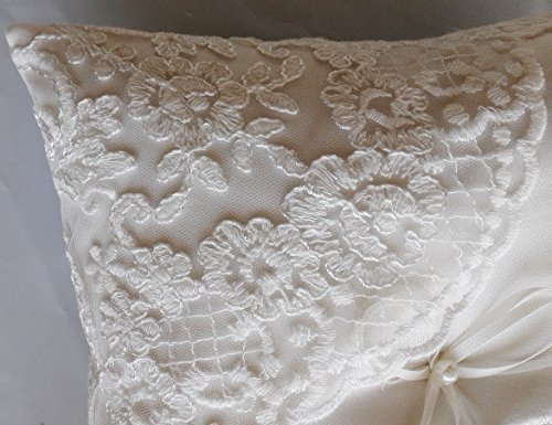 Hochzeit Ringkissen Kissen gestickte Blumen mit Schleife 21cm * 21cm — Ivory - 3
