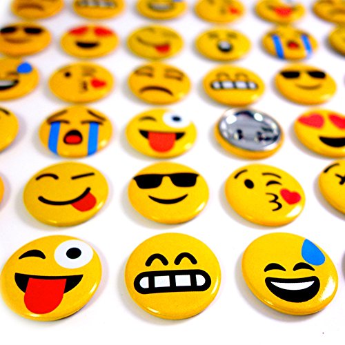 German Trendseller® – 24 x Emoji Buttons zum Anstecken ┃ Party Emoticons ┃ Pins┃ Mitgebsel ┃ Kindergeburtstag ┃ Emoji Abzeichen ┃ 24 Stück - 6