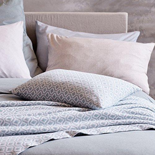 URBANARA Kissen „Viana“ – 100% Baumwolle, Graugrün/Weiß mit geometrischem Diamantmuster – 80 x 80 cm, 1 Kissenbezug + 1 Inlett - 5