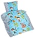Produktbild Aminata Kids - Bettwäsche Kinder Biber 135x200 cm Jungen Pirat hellblau blau Feinbiber Edelflanell Piraten-Motiv Seeräuber Piratenschiff Schatz Schatzinsel Piratenflagge blau Streifen