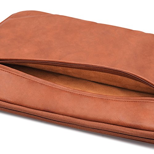 CASEZA „Boston“ MacBook Pro 15 Kunstleder Hülle Braun – Edle PU Leder Tasche Sleeve für das Apple MacBook Pro 15 – – Laptoptasche passt auch für 14 Zoll Laptop / Notebook Modelle – Weich gepolstert - 6