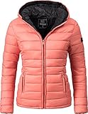 Chaqueta guateada con una bonita forma y de corte entallado confeccionada en material suave muy cómodo de llevar